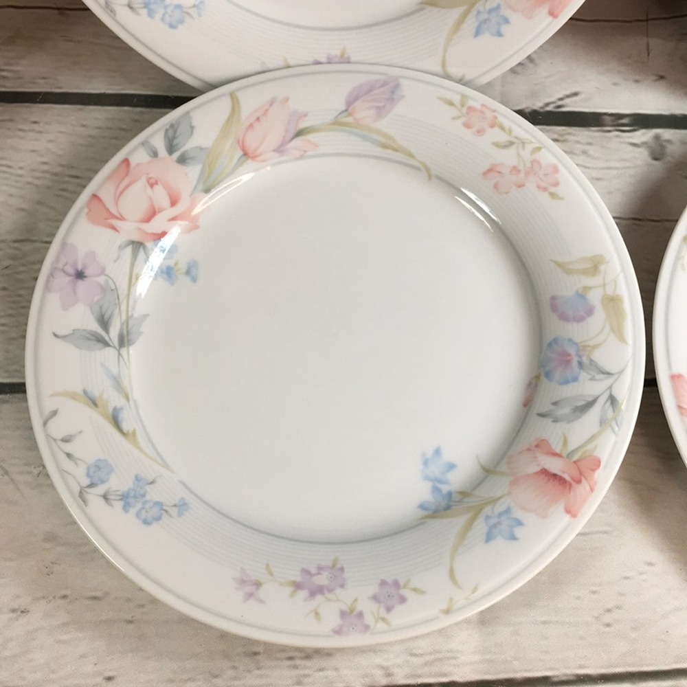 4 Limoges American‎ 7 5/8" Salad Plates Flowers Pattern Fine Porcelain China